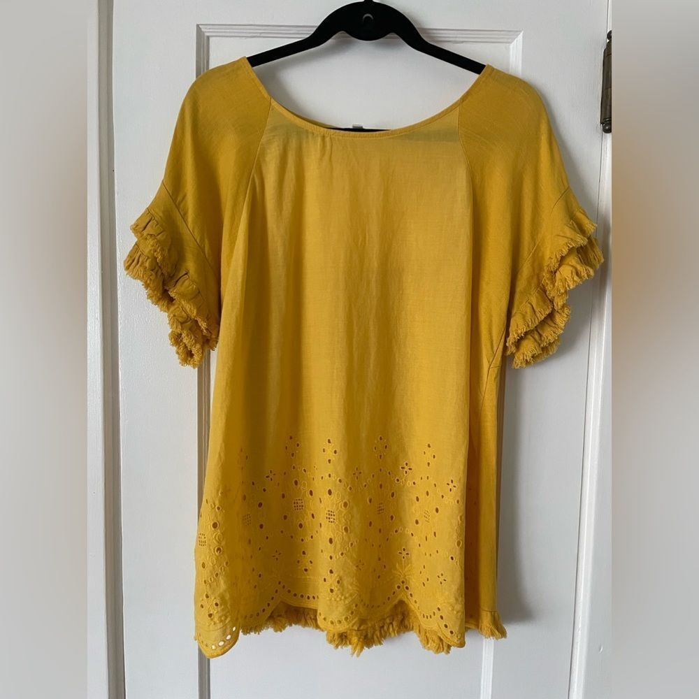 UMGEE Yellow Bohemian Linen Blend Ruffle Sleeve Top SZ Small Embroidered Cutouts